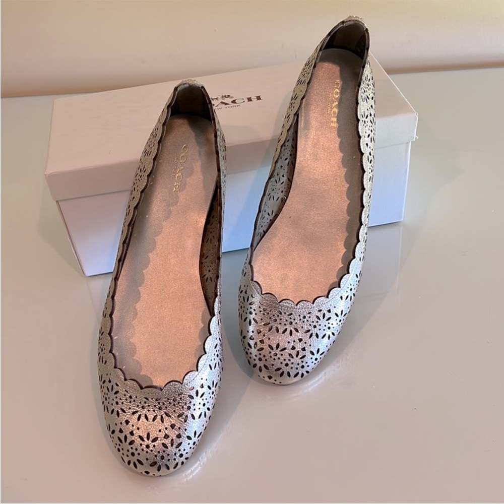 COACH Flats. Size 9.5 New in box.